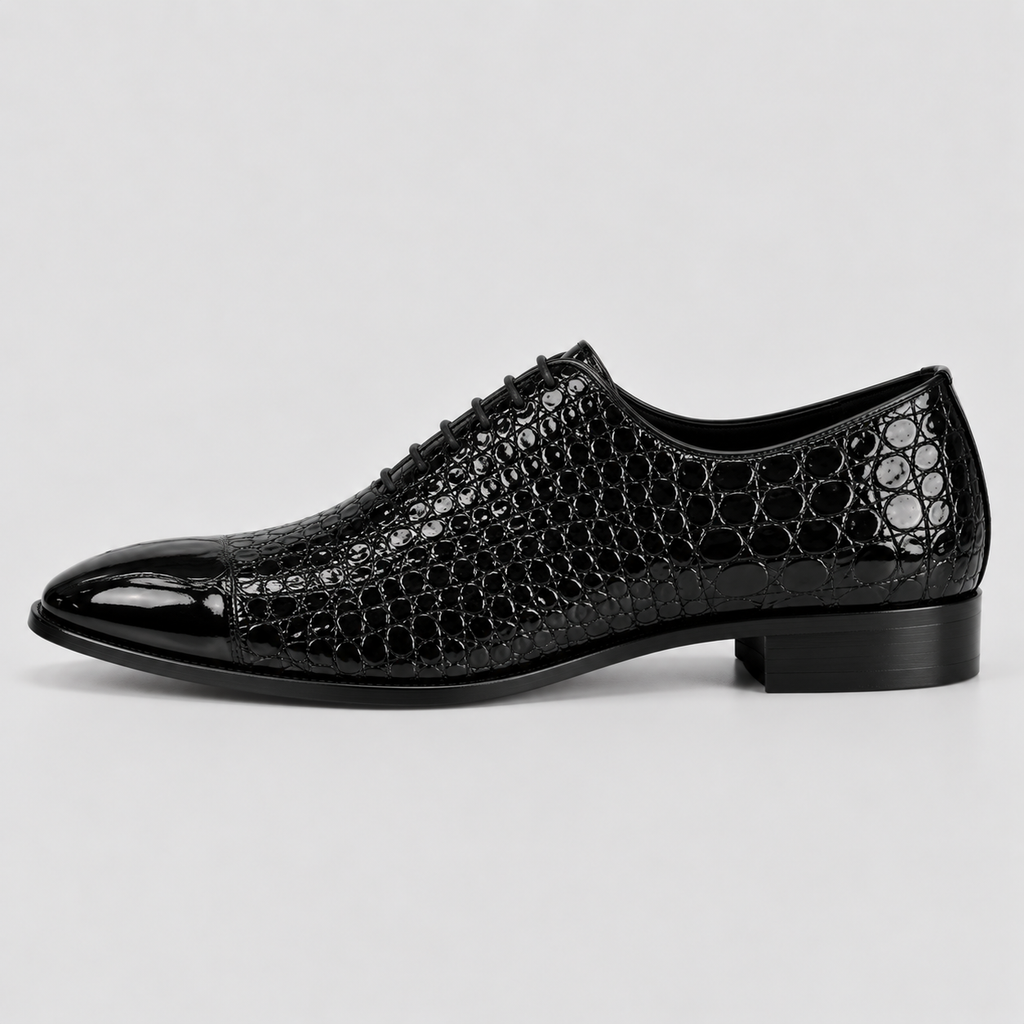 Men’s Black Croc-Embossed Oxford Shoes