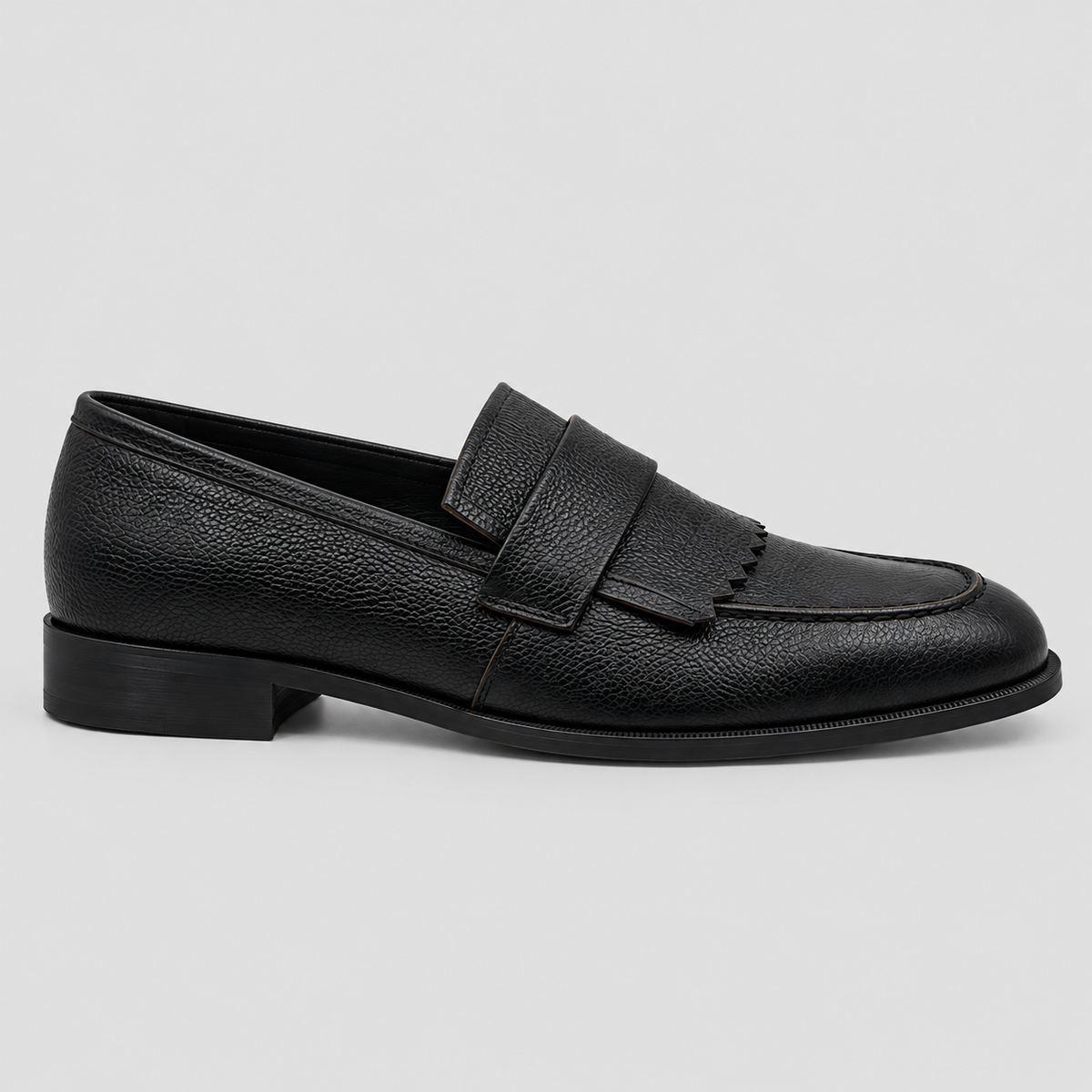 Classic Men’s Black Leather Kiltie Loafers