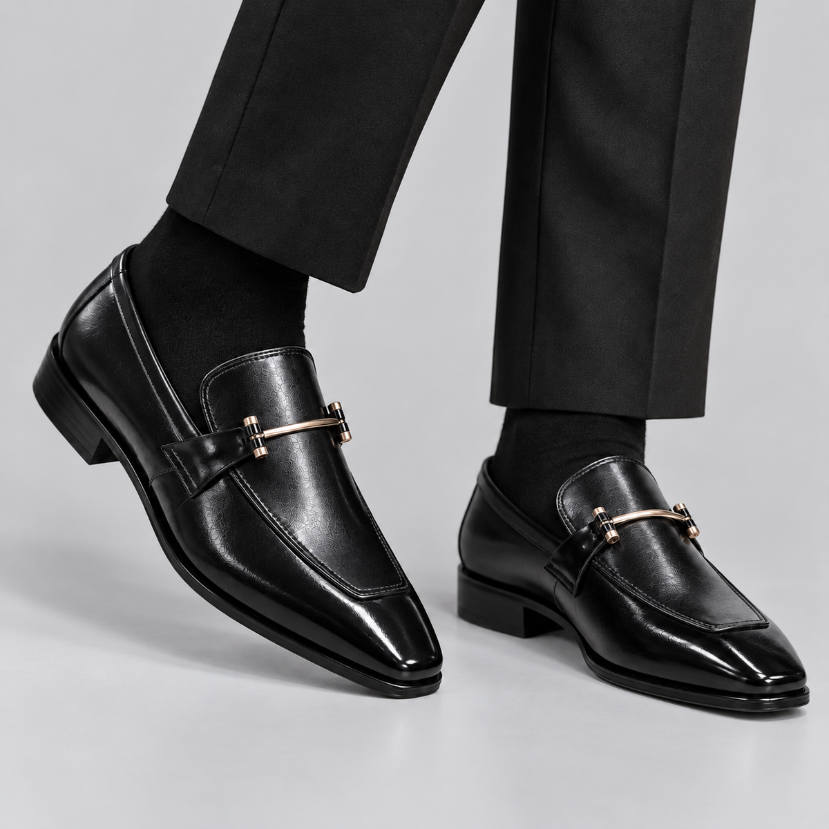 Men’s Black Leather Horsebit Loafers – Sleek Italian-Style Metal Bar