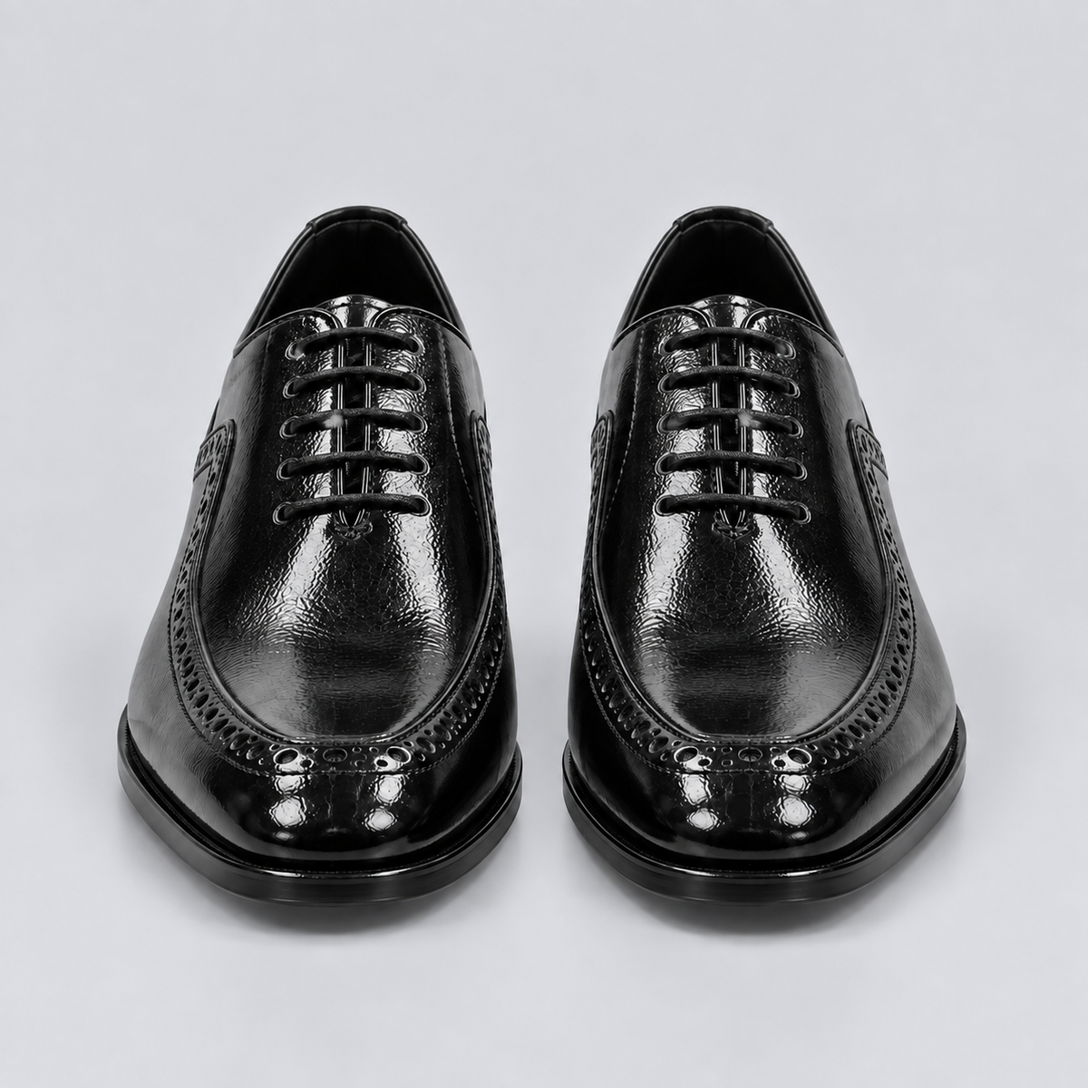 Men’s Black Glossy Leather Brogue Wingtip Oxford Shoes