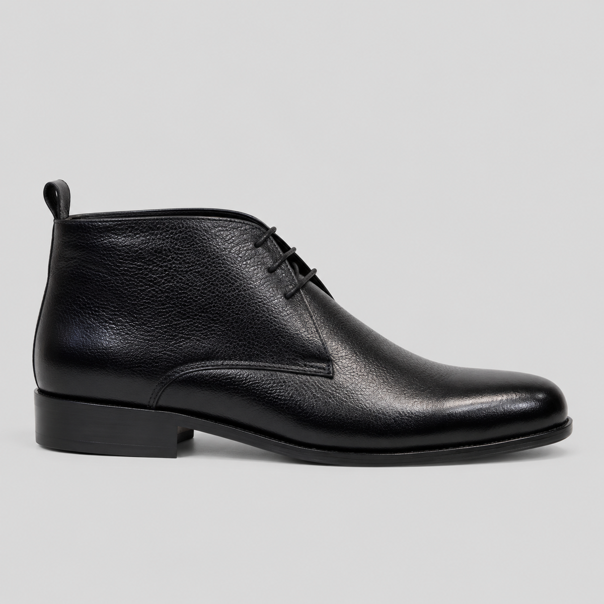 Men’s Black Leather Chukka Boots